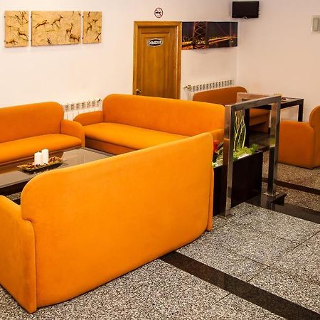 Hotel Restaurante Xaneiro Melide Bagian luar foto
