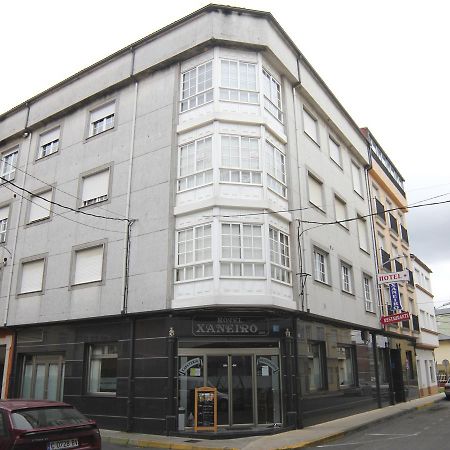 Hotel Restaurante Xaneiro Melide Bagian luar foto